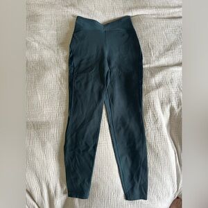lululemon CHASE THE CHILL SUPER HIGH-RISE PANT 28"